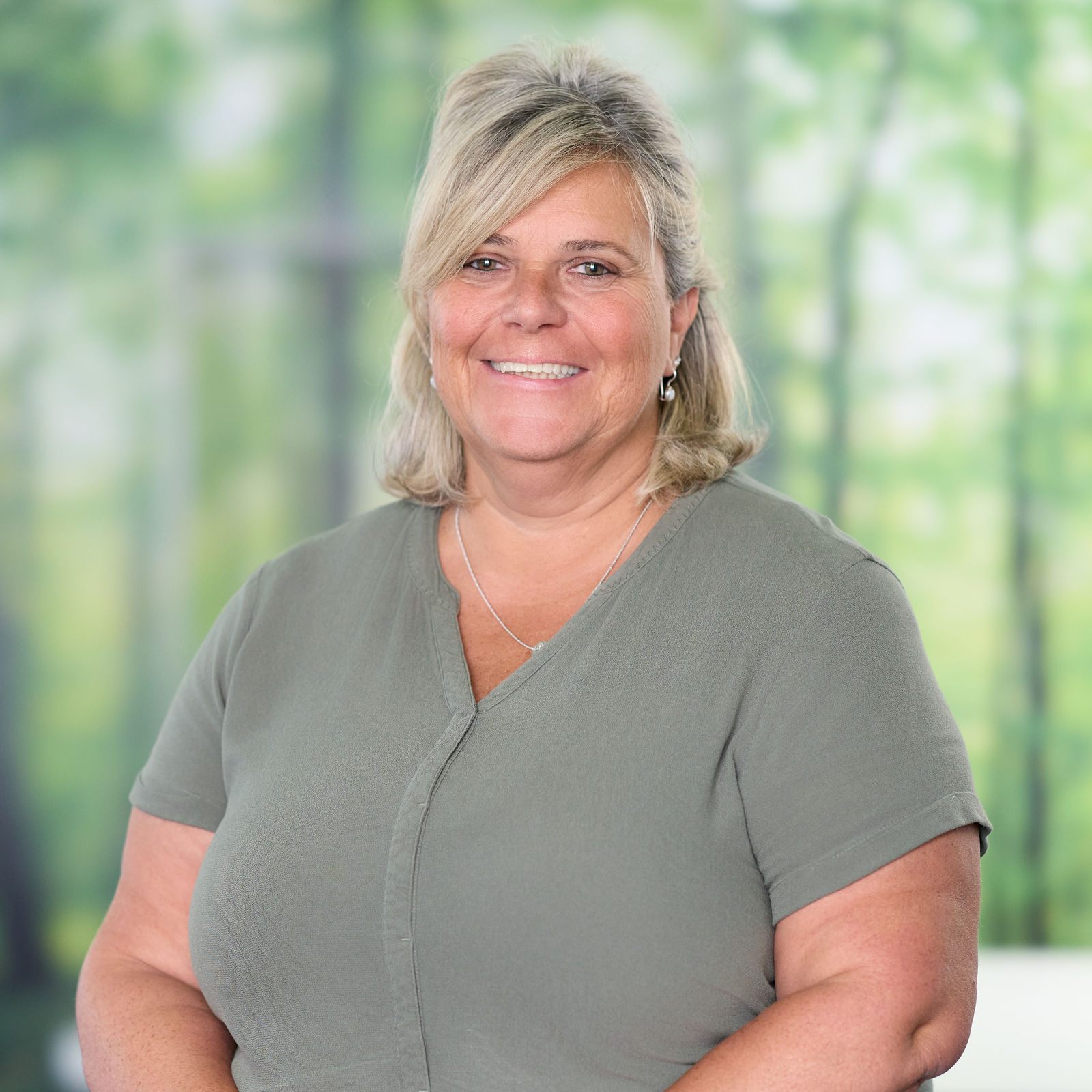 3 – DANIELA KNÜSEL